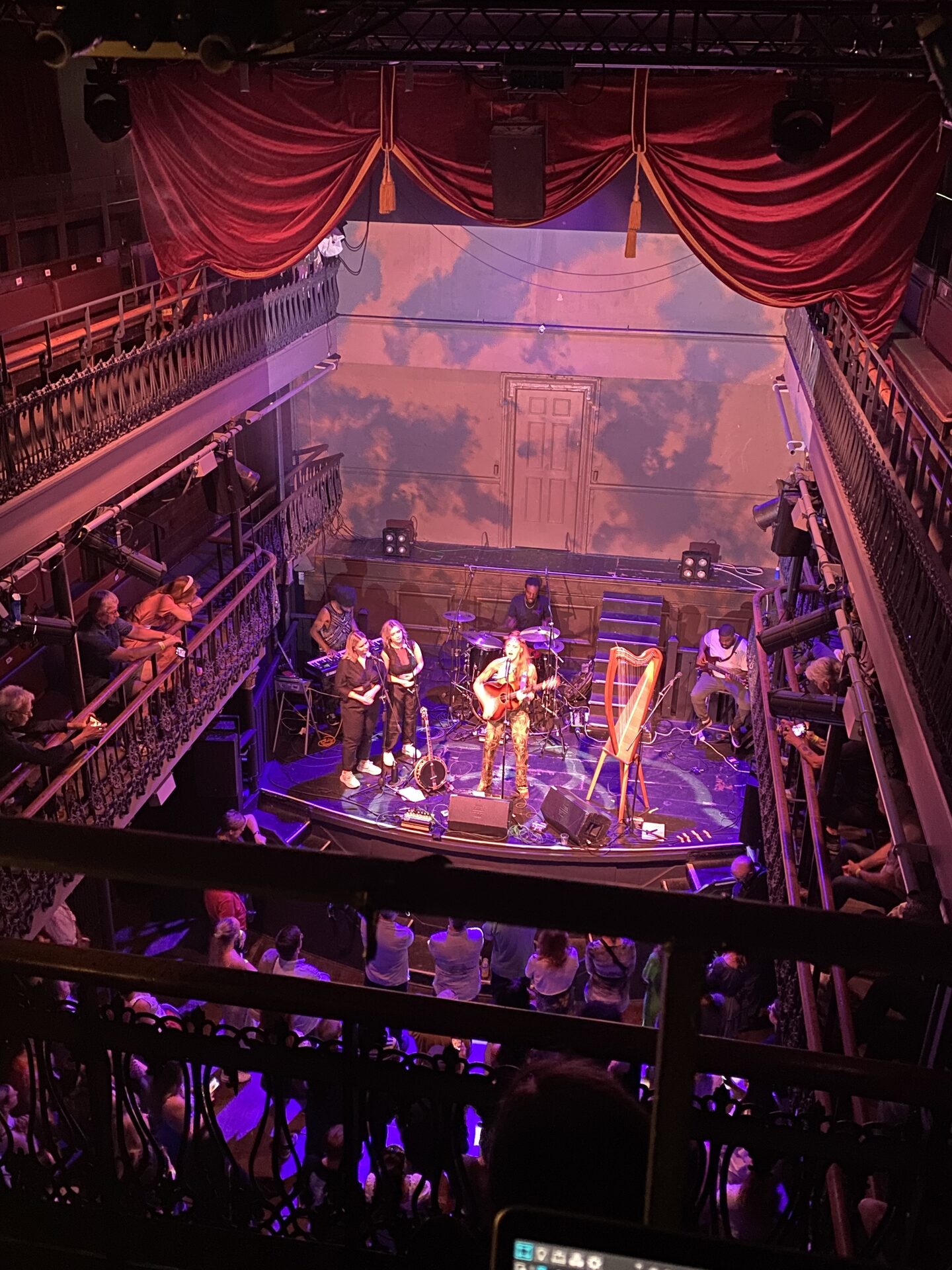 Lisa Canny at Hoxton Hall